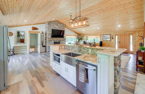 Champion Vacation Rental with Fire Pit! - Foto 7