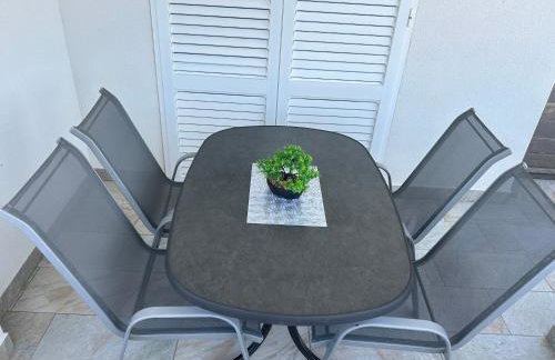 Apartmani Lovrenčić - Foto 30