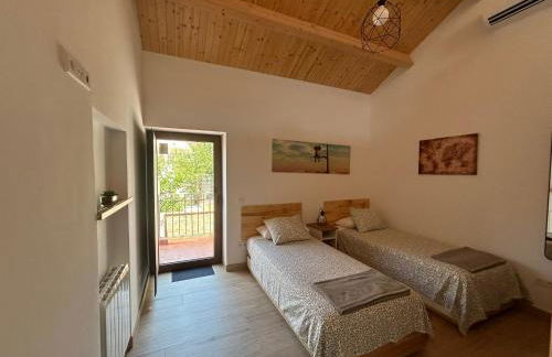 CasaBala - Near the beach and Barcelona center - Photo 16