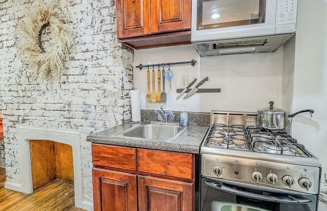 183 Orchard St - Photo 5