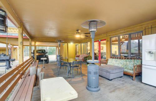 Private and Spacious Lakefront Home in Memphis! - Foto 31