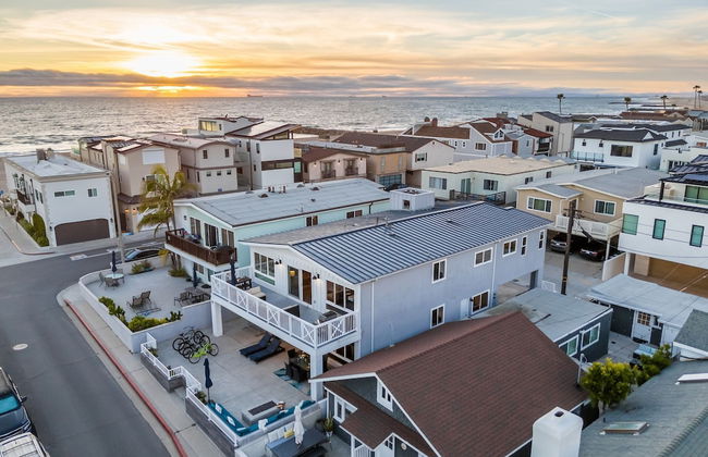 Ocean Breeze Buyout by Avantstay Steps to Beach - Photo 54