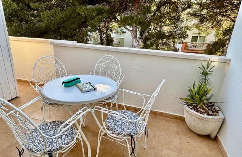 Beachfront, pool, air conditioning, 3 bedrooms, sea view - Photo 59