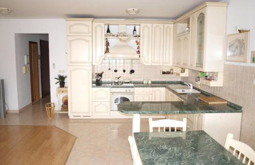 apartment with a magical view - Photo 52