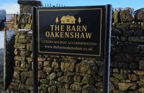 The Estate, Luxury Spacious Family Stay with 3 Hot Tubs, Scenic Views Sleeps 16 near Durham & Bishop Auckland - Foto 2