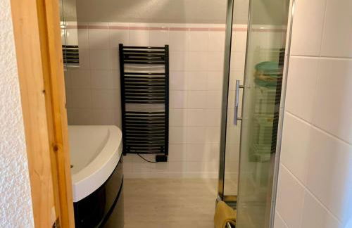 Appart proche plage, piscine et base nautique - Foto 7