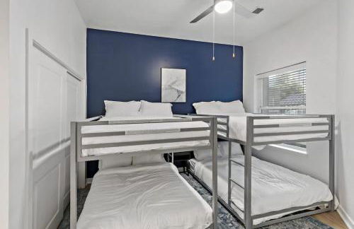 Spacious 2BD - 5 Min DT, Gym, Parking, W-D - Sleep 12 - Foto 22