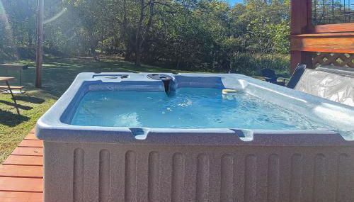 Cozy Home Sleeps 6 Hot Tub Fire Pit Free Ticket - Foto 5