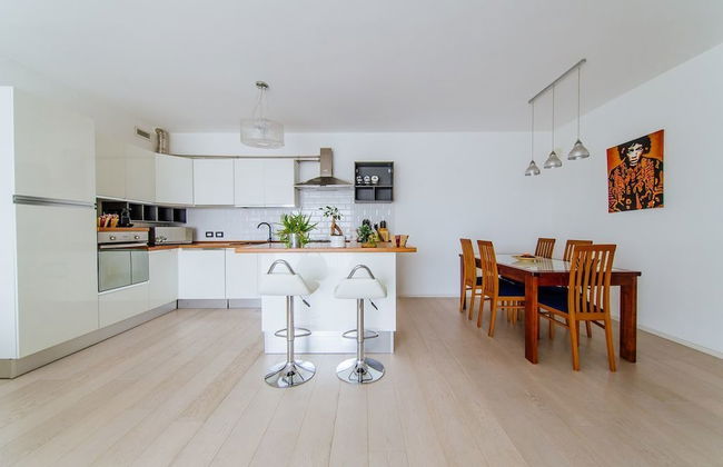 Welc-oM Daniel's - Foto 1