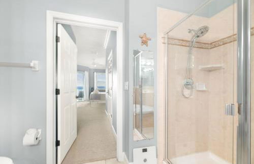 Oceanfront Condo with Resort Pools - Foto 22