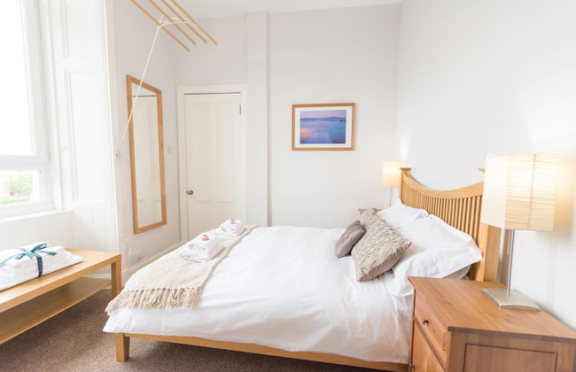 Beautiful City Center 2 Bed Apartment with Park View - Foto 7