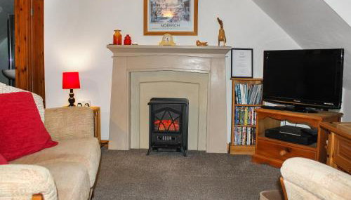 Iris Apartment - Photo 4