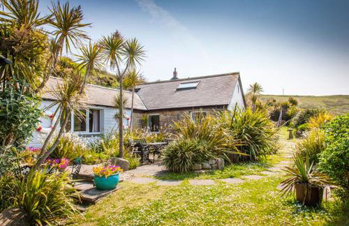 Sheldrake Beach Villa Sea-views Large Garden - Photo 42