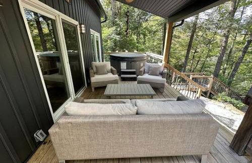 Hemlocks Over Muir in Rogers KY - Hot Tub & WiFi - Foto 18