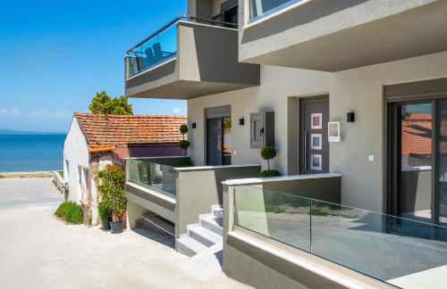 Theros By The Sea - Photo 35