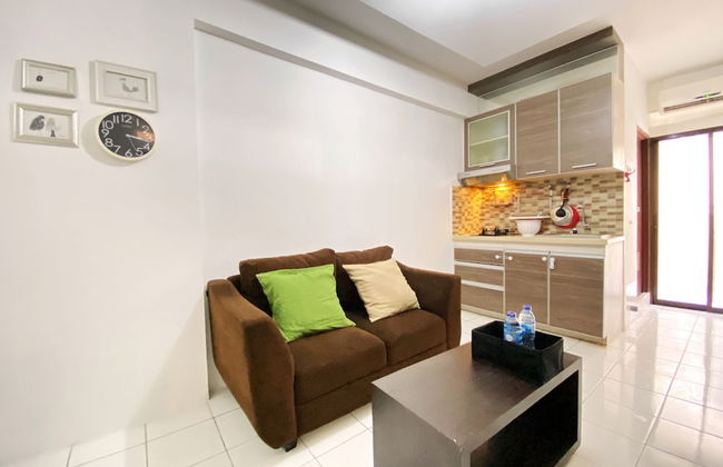 Fancy Designed 2Br At Gateway Ahmad Yani Cicadas Apartment - Photo 17