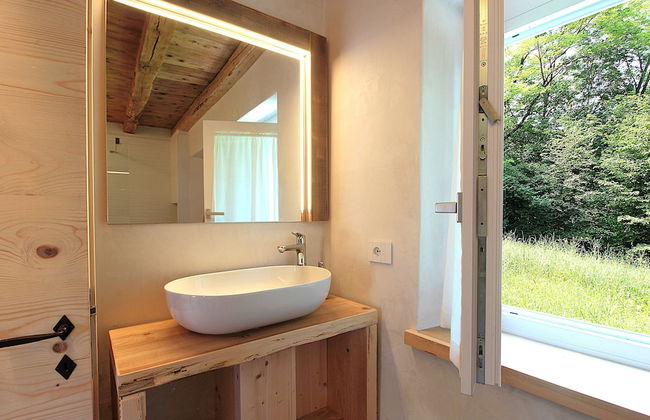 Baita Tersilia Near Lake And Mountain - Photo 25