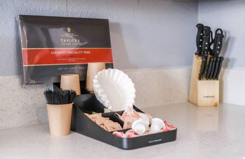 Spacious Stylish and Convenient - Foto 40