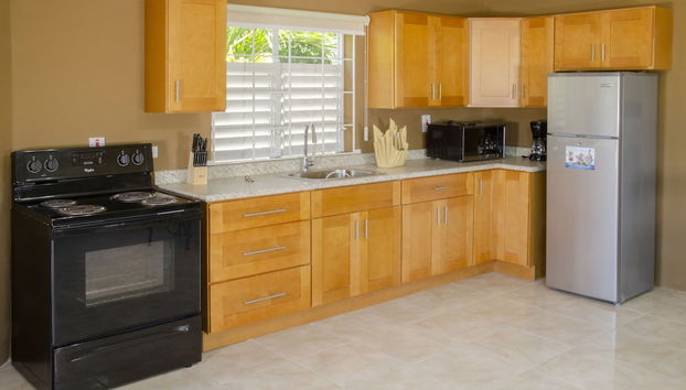 Runaway Shores - Photo 4, Private kitchen