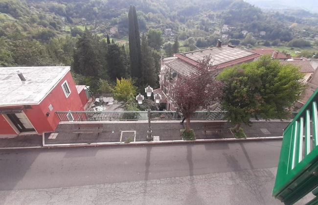 Captivating 1-bed Apartment in Gerano - Photo 16