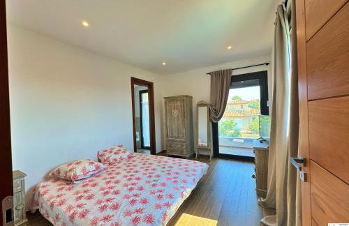 VILLA MARINA - 5chb - piscine - plage à pied - Foto 32