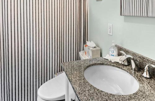 Pond Front Beach Pet Friendly AC WiFi - Photo 29