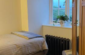 Luxury Cornish House next to Cliffs & Surf Beaches - Photo 9