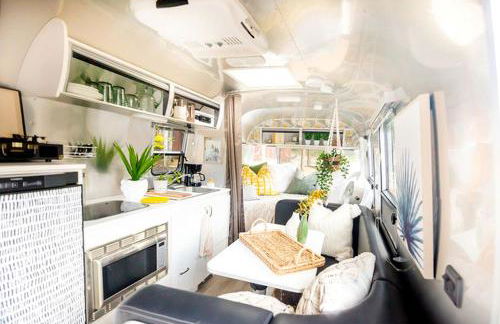 Beautiful Airstream Glamping Site for Romantic Weekends Away in North Carolina - Photo 11