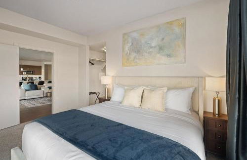Gorgeous 2BD 2BA Pool,Gym,Htub near Convention Ctr - Foto 24
