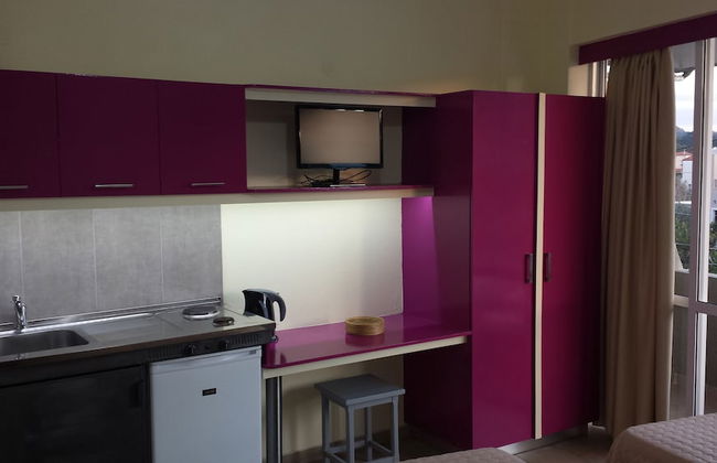 Takis Hotel - Photo 14