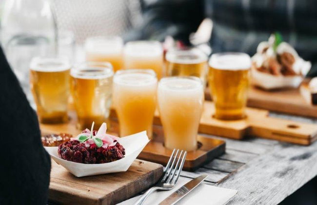 Nachmittags-Craft-Bier-Tour mit Bierverkostung und Mittagessen - Foto 1