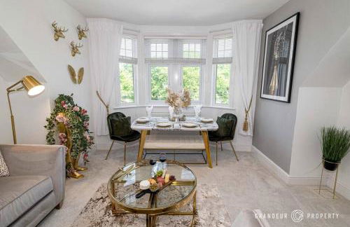 Park Views by Grandeur Property - Photo 22