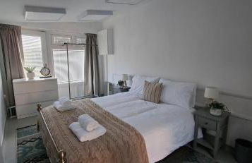 5 double bedrooms in centre of Stanground - Foto 14