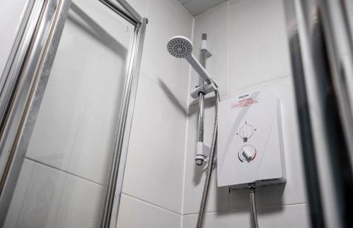 Private Ensuite Room • Parking • Sleeps 3 - Foto 6