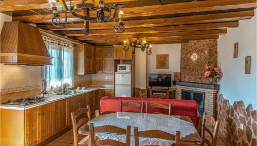 Nice Home In Mecina Bombarón With Wifi - Photo 4