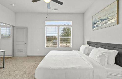 LUX 2B2B with Pool & Parking near the Heart of Austin - Foto 8
