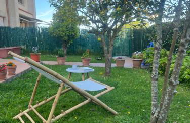 La casuca del jardín - Foto 1