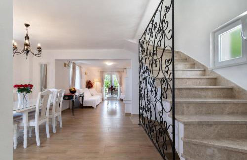 Villa with Sea View - Private Heated Pool - Foto 48