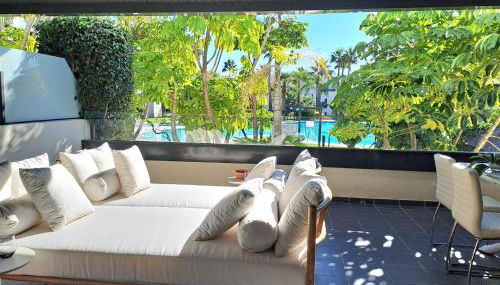 Noctua Flamingos 027 - Photo 3