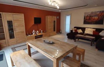 Ferienwohnung MW 1b 82m2 Höxter Weserbergland Weser inkl 2 Terrassen Wäsche und Endreinigung Self CheckIn - Foto 3