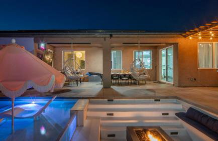 Desert Oasis Pool, Sunken Firepit, Gym,Karaoke,EV - Foto 16