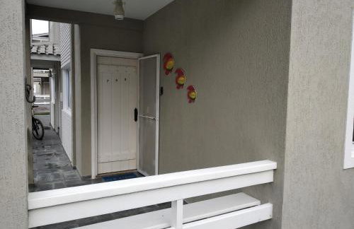 Apartamento térreo em maranduba com ar condicionado - Foto 13