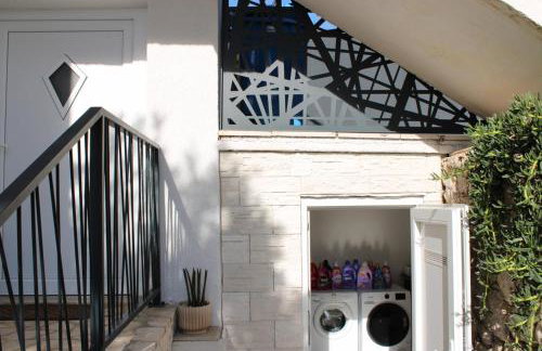 Apartments Solis, 50 m from the sea - Jakišnica - Photo 18