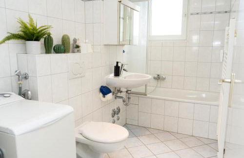 Bremen - 2 bedrooms - balcony - kitchen - Foto 6