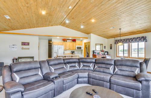 Spacious Buena Vista Home with Fire Pit Near Skiing! - Foto 4
