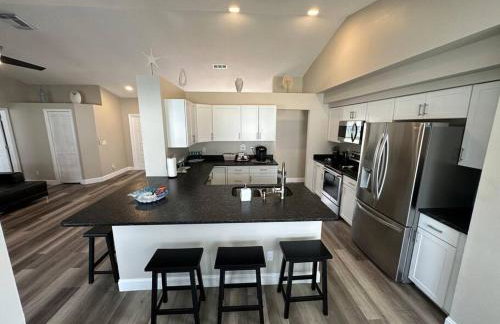 Manatee Oasis Weeki Wachee Family Fun Pool Home - Foto 25