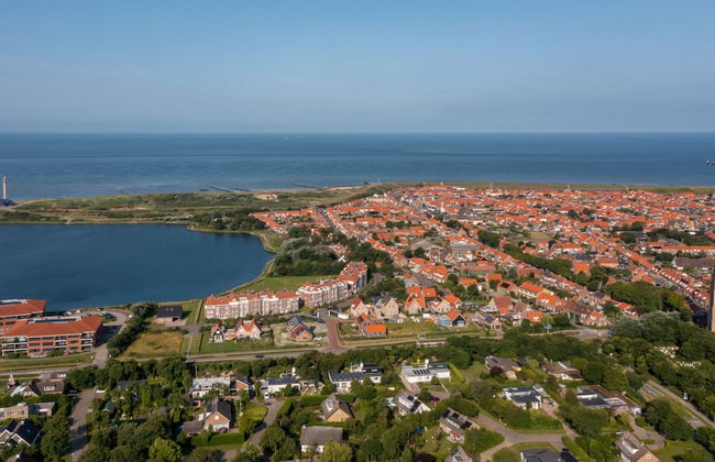 Nice Holiday Home With Beautiful Views - Photo 24