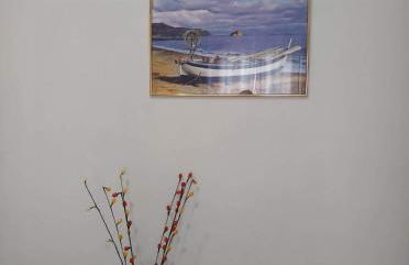 Violet Bedroom and Apartment - Photo 19