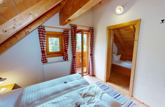 Chalet in Wildkogel Near Ski Slopes - Photo 3