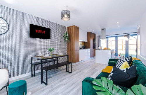 Rest&Recharge at Waterway House (4 Bedrooms, 7 Beds, 2 Bathrooms, Free parking) - Foto 2